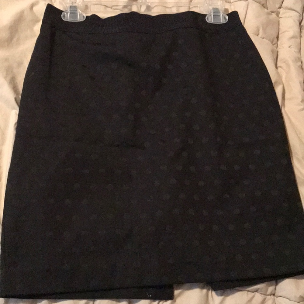 Ann Taylor Black Skirt size 6P
